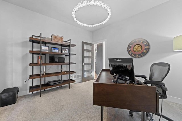 3105 Mendota COURT, Summit, WI 53066
