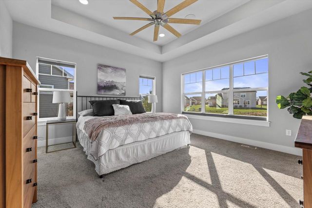 3105 Mendota COURT, Summit, WI 53066