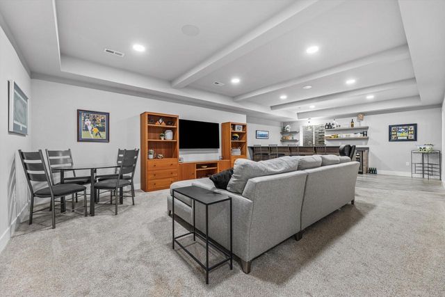 3105 Mendota COURT, Summit, WI 53066