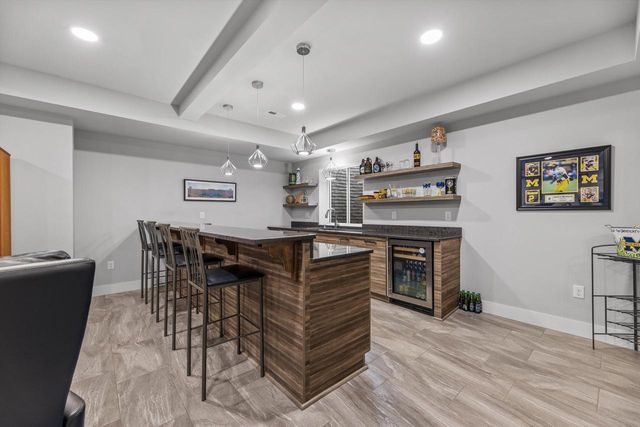 3105 Mendota COURT, Summit, WI 53066