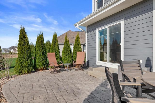 3105 Mendota COURT, Summit, WI 53066