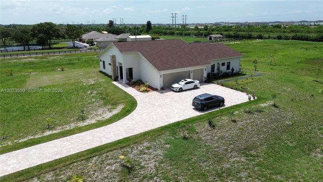 19860 Skyhawk Lane, Loxahatchee, FL 33470