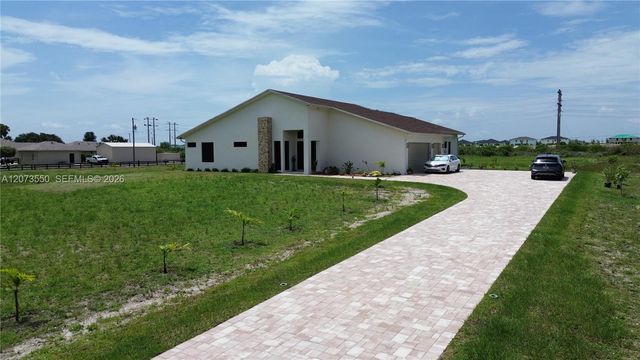19860 Skyhawk Lane, Loxahatchee, FL 33470
