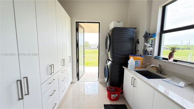 19860 Skyhawk Lane, Loxahatchee, FL 33470