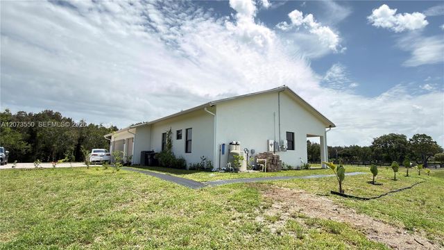19860 Skyhawk Lane, Loxahatchee, FL 33470