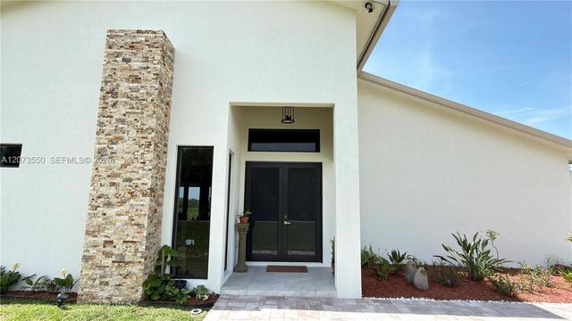 19860 Skyhawk Lane, Loxahatchee, FL 33470