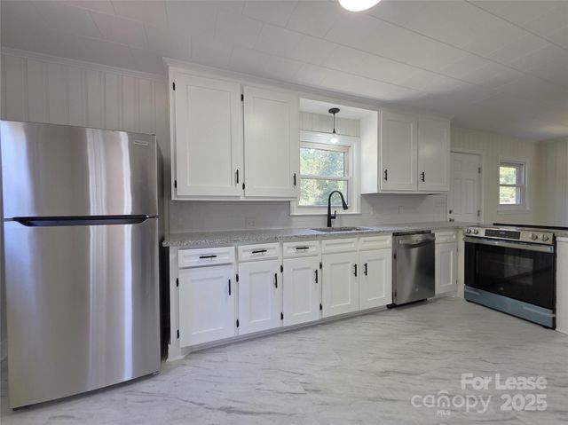 1034 Patton Avenue, Albemarle, NC 28001