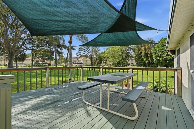 19 MISTY MEADOW Drive, Boynton Beach, FL 33436