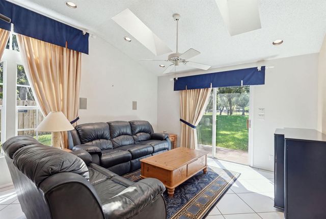 19 MISTY MEADOW Drive, Boynton Beach, FL 33436