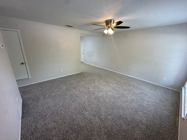 314 W Shaw Street, Duncanville, TX 75137