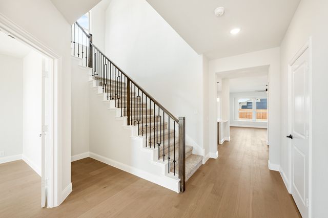 145 Fireberry Drive, Glenn Heights, TX 75154