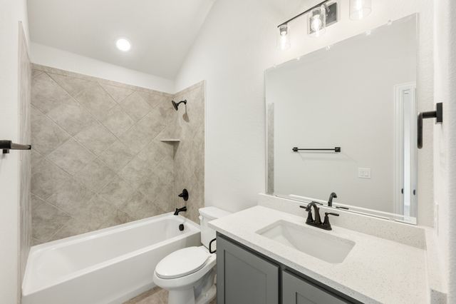 145 Fireberry Drive, Glenn Heights, TX 75154