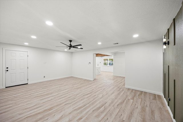 2509 Thomas Avenue, Pasadena, TX 77506