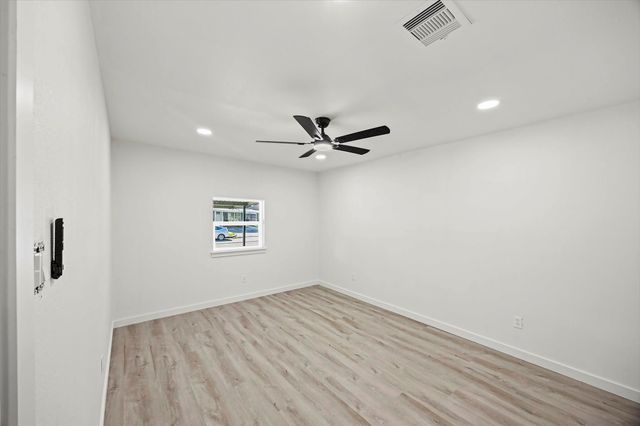 2509 Thomas Avenue, Pasadena, TX 77506