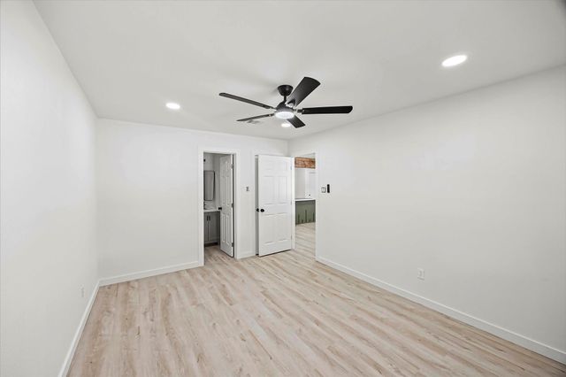 2509 Thomas Avenue, Pasadena, TX 77506