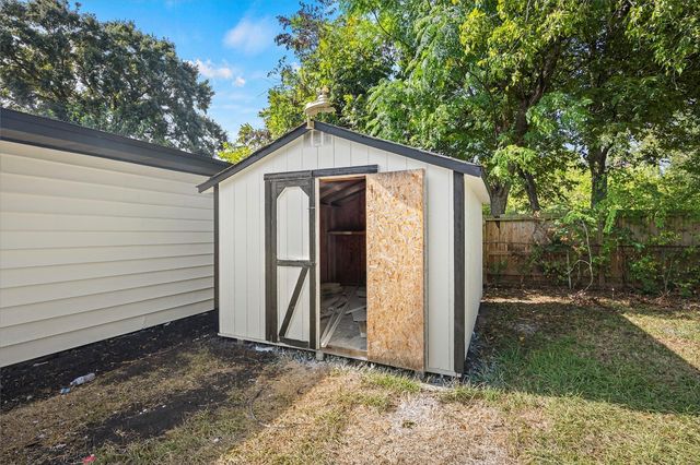 2509 Thomas Avenue, Pasadena, TX 77506