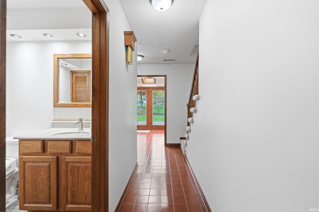 4627 Merriam Creek Drive, Fort Wayne, IN 46816