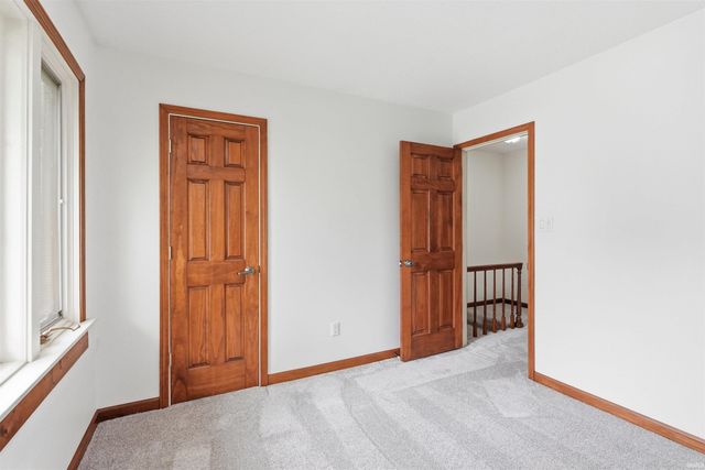 4627 Merriam Creek Drive, Fort Wayne, IN 46816