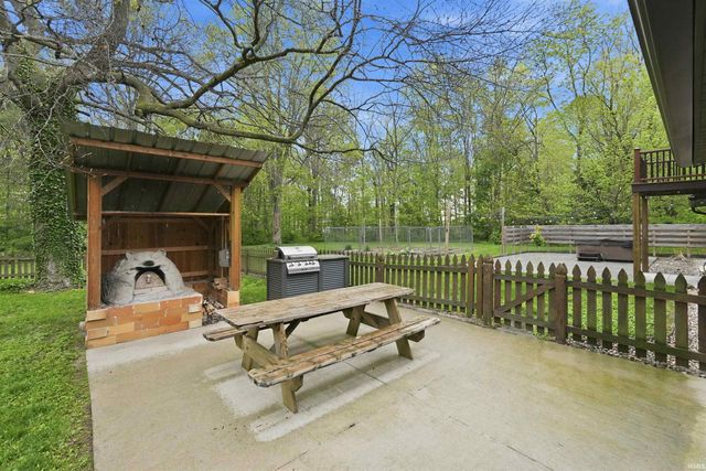 4627 Merriam Creek Drive, Fort Wayne, IN 46816
