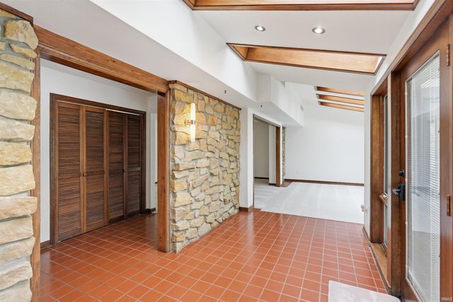 4627 Merriam Creek Drive, Fort Wayne, IN 46816