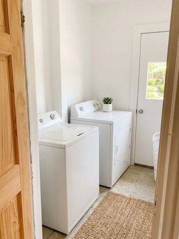 14 Hammondswood 2, Newton, MA 02467