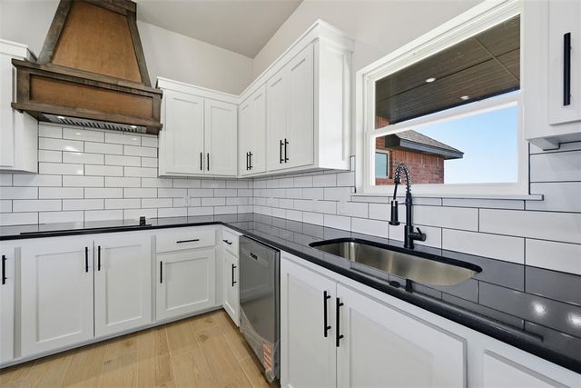 2447 Sierra Circle, Blanchard, OK 73010