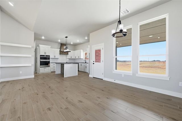 2447 Sierra Circle, Blanchard, OK 73010