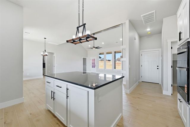 2447 Sierra Circle, Blanchard, OK 73010