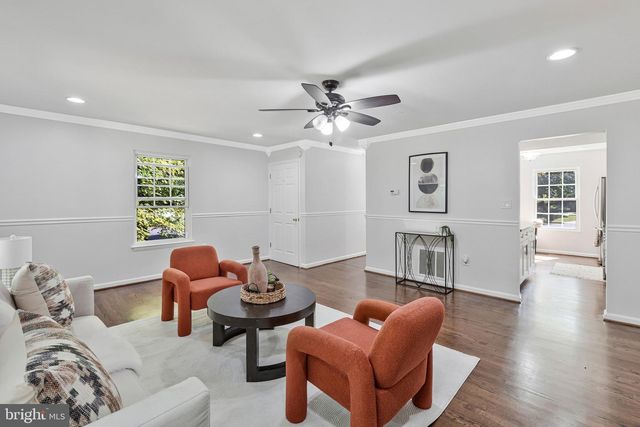 6401 OLD SCOTTS CT, Springfield, VA 22152