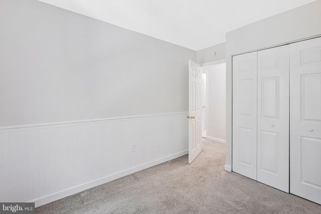 6401 OLD SCOTTS CT, Springfield, VA 22152