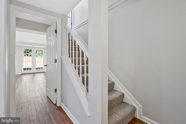 6401 OLD SCOTTS CT, Springfield, VA 22152