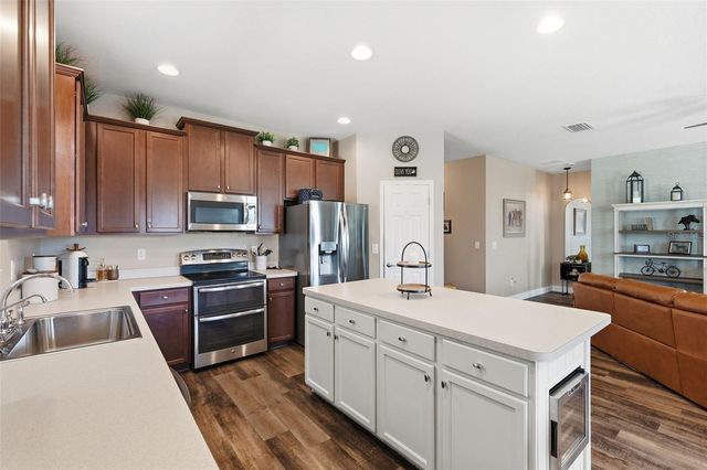 12122 RAMBLING STREAM DRIVE, Riverview, FL 33569