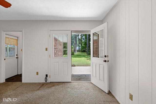 503 Pine Cone, Haughton, LA 71037