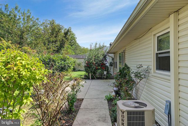 119 COUNTRY CLUB RD, Willingboro, NJ 08046