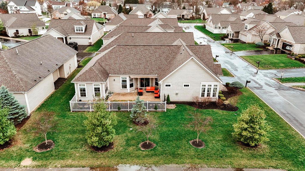 1143 Little Bear Place, Lewis Center, OH 43035