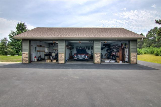 S9025 Lowes Creek Road, Eleva, WI 54738