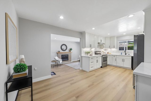 5933 Dunn Avenue, San Jose, CA 95123