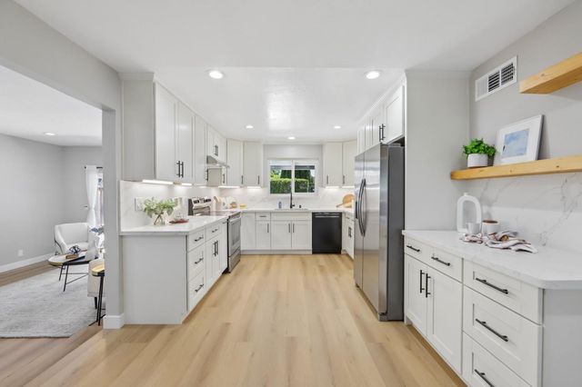 5933 Dunn Avenue, San Jose, CA 95123