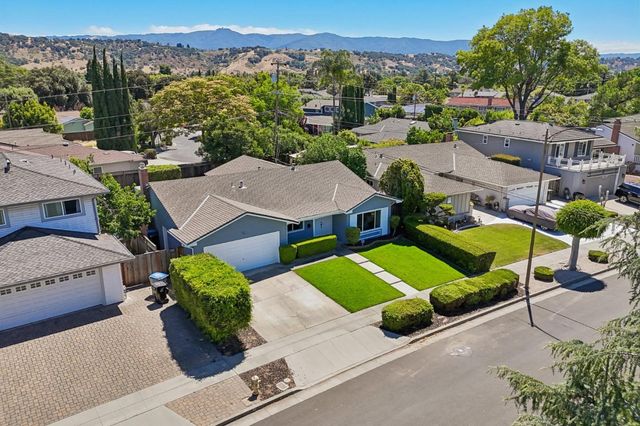 5933 Dunn Avenue, San Jose, CA 95123