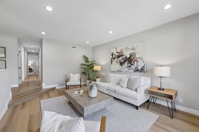 5933 Dunn Avenue, San Jose, CA 95123