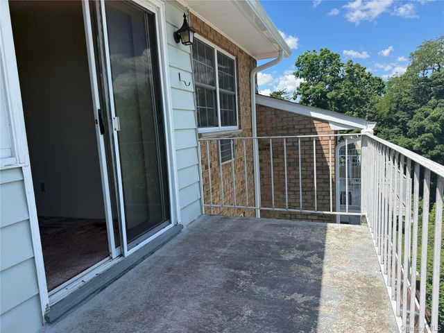 1840 Crompond Road 7D4, Peekskill, NY 10566