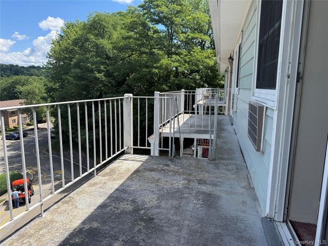 1840 Crompond Road 7D4, Peekskill, NY 10566