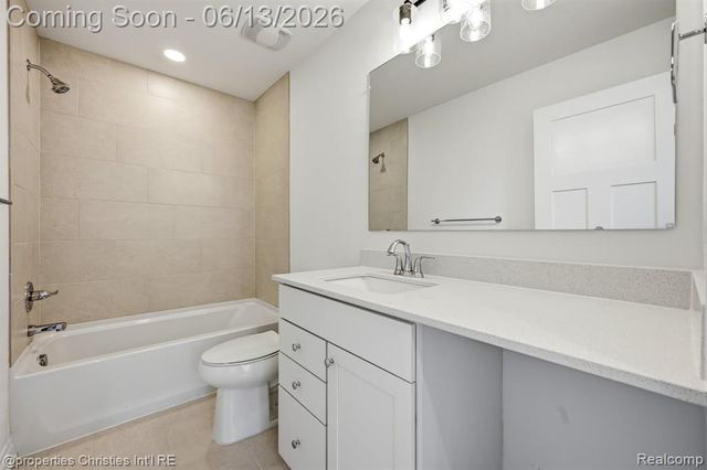 51350 Stone Meadow Court, Northville, MI 48167