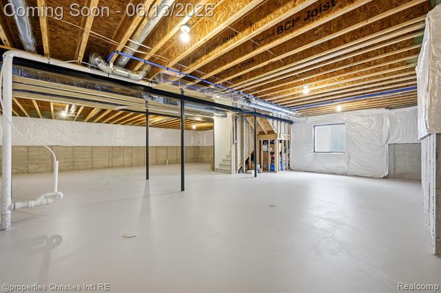 51350 Stone Meadow Court, Northville, MI 48167
