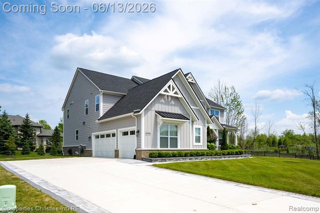 51350 Stone Meadow Court, Northville, MI 48167