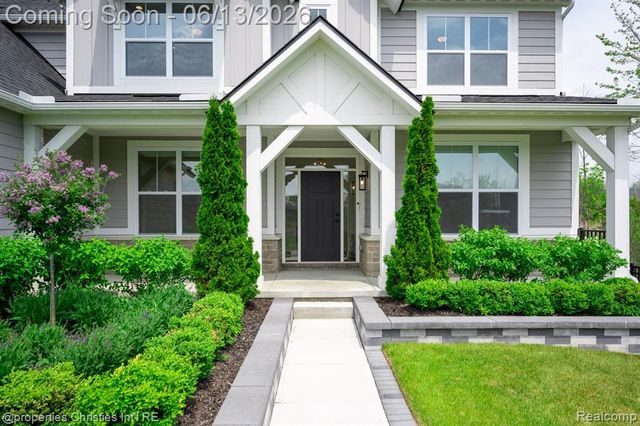 51350 Stone Meadow Court, Northville, MI 48167