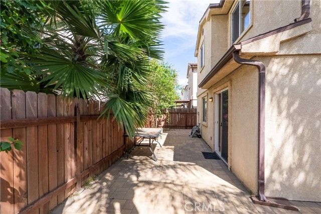 9155 Cedros 8, Panorama City (los Angeles), CA 91402