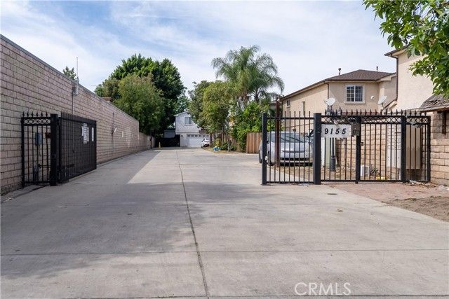 9155 Cedros 8, Panorama City (los Angeles), CA 91402