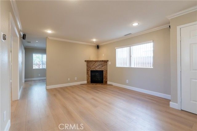 9155 Cedros 8, Panorama City (los Angeles), CA 91402