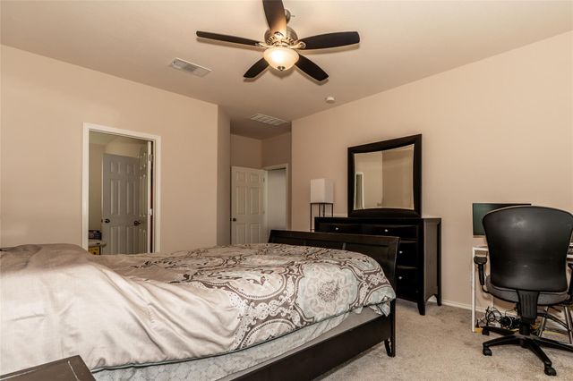 318 Hyltin ST, Hutto, TX 78634